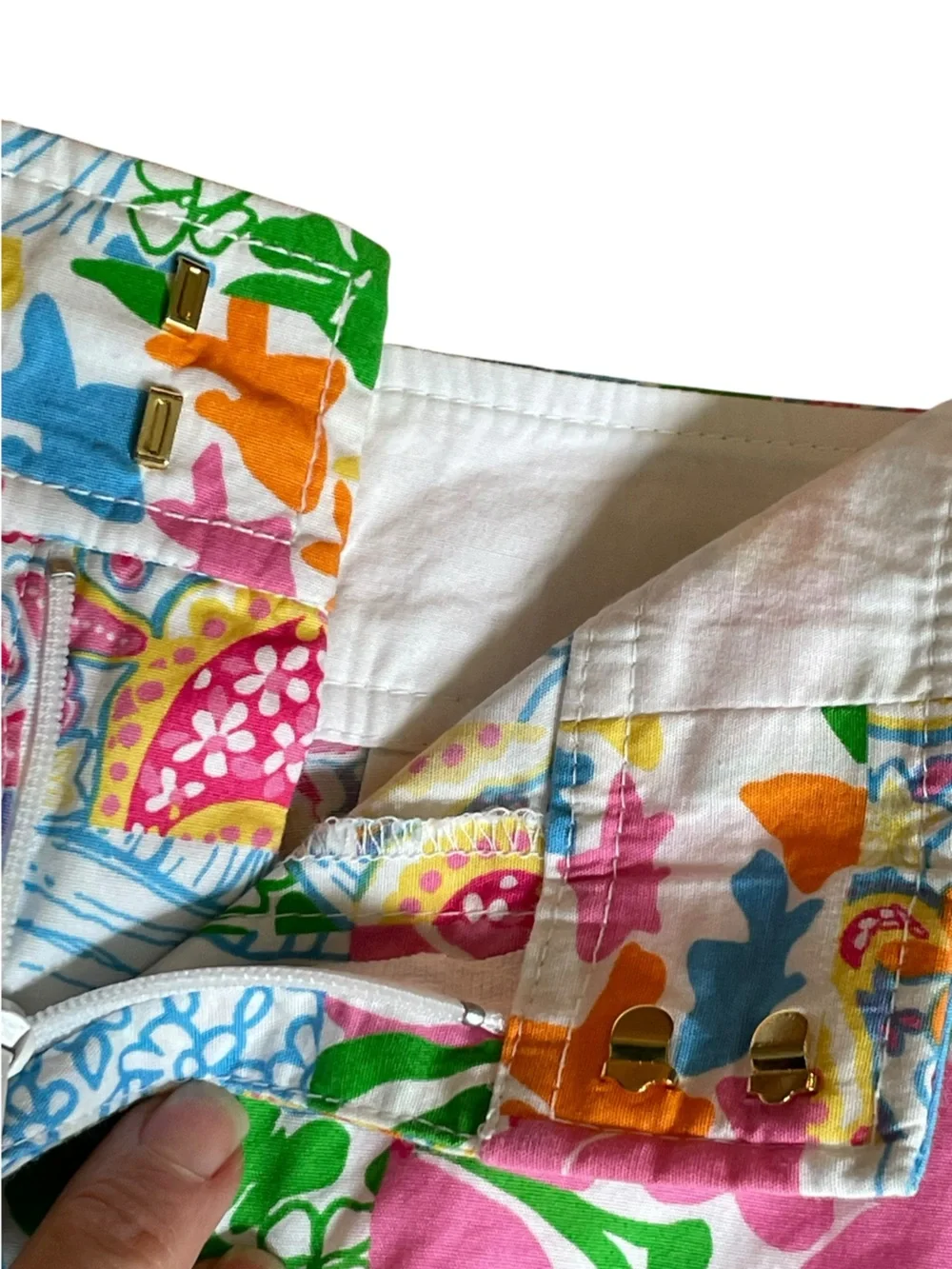 Lilly Pulitzer VTG Patchwork Bermuda Shorts Sz 14 Floral Tropical Stretch Cotton